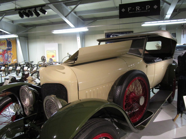 1915 series b touring car picture