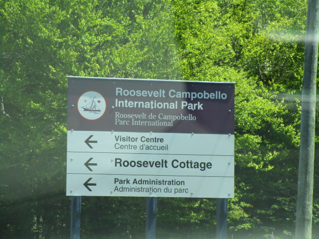 camobello sign international park entrance to visitor center