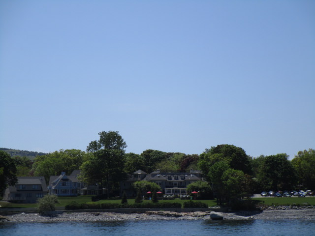 cruise millionarie row