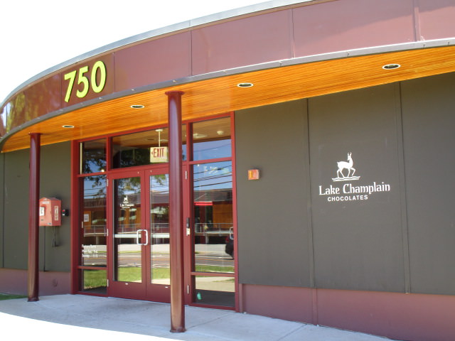 Lake Champ Chocolate entrance to store