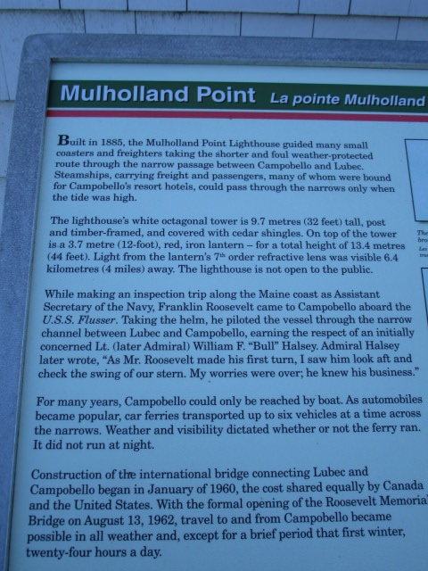 mulholland point light description