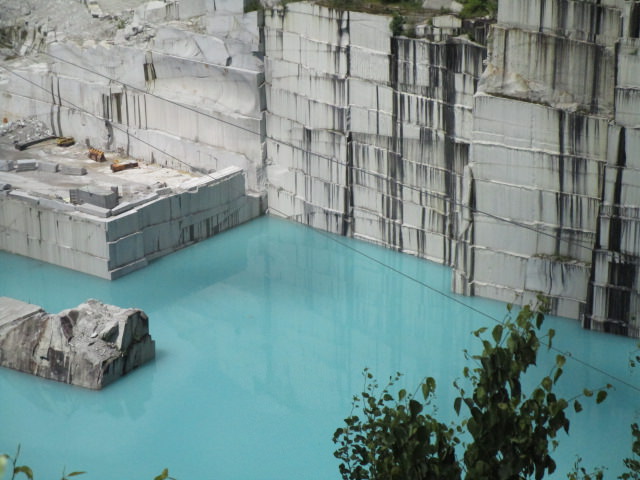 Rock of Ages quarry water 400 ft