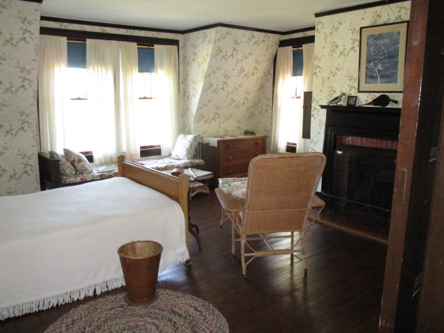 roosevelt cottage master bedroom