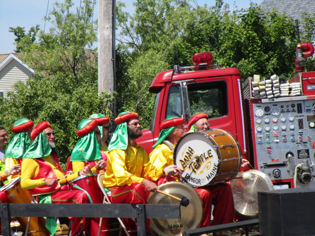 Shriners Parade one band