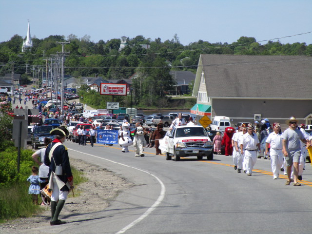 Shriners Parade start best