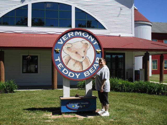 Vermont Teddy Bear sign barb benny