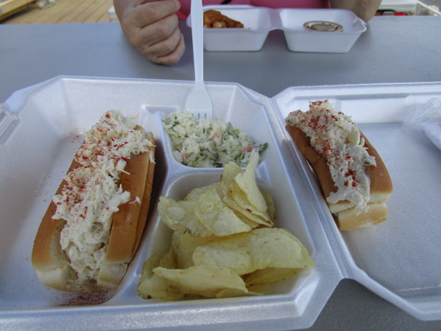 Yu take out crab meat roll