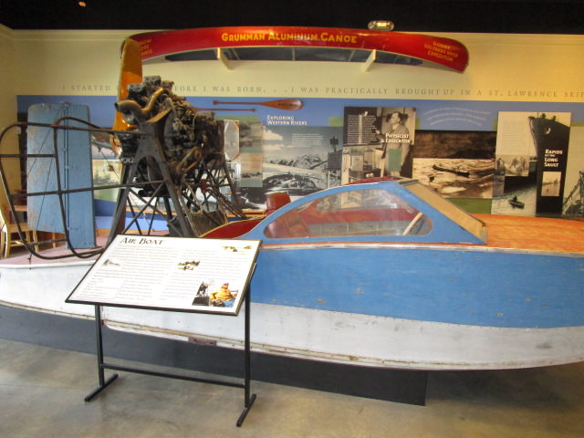 lobby air boat picture