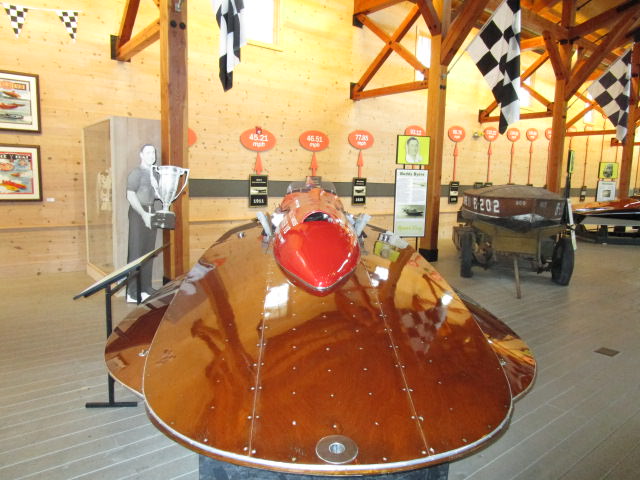 quest for speed chrysler queen head on view