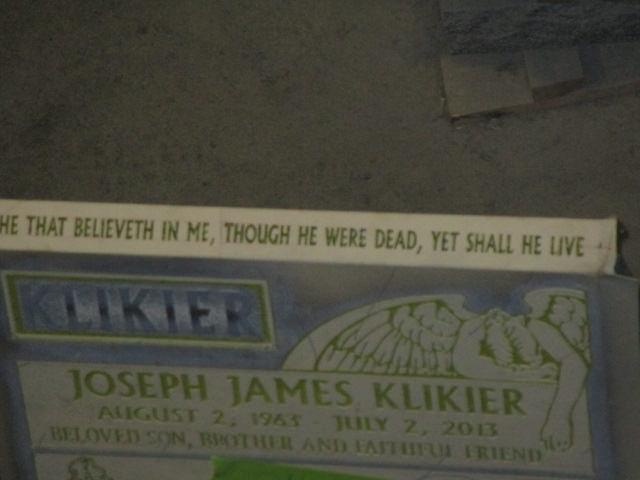 Rock of Ages production floor overall 4 momument ready for green room