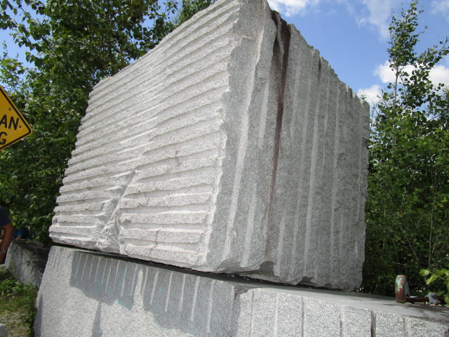 Rock of Ages quarry table 25