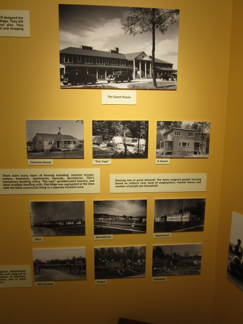 oak ridge types of housing display