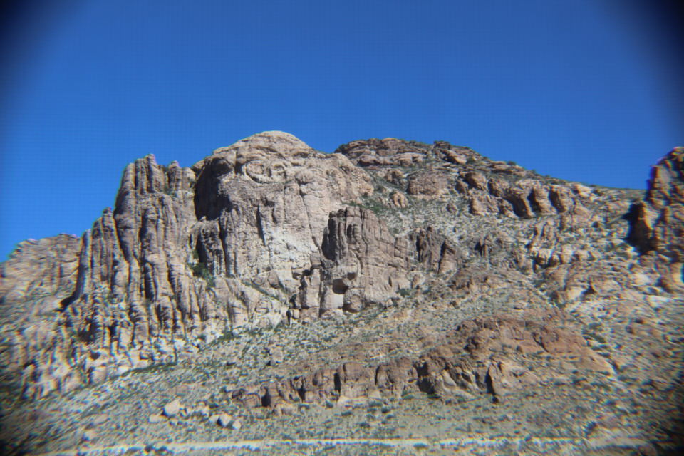 face in the mountain