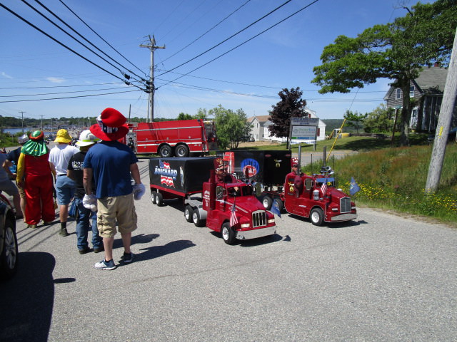 Shriners Parade mini trucks 4
